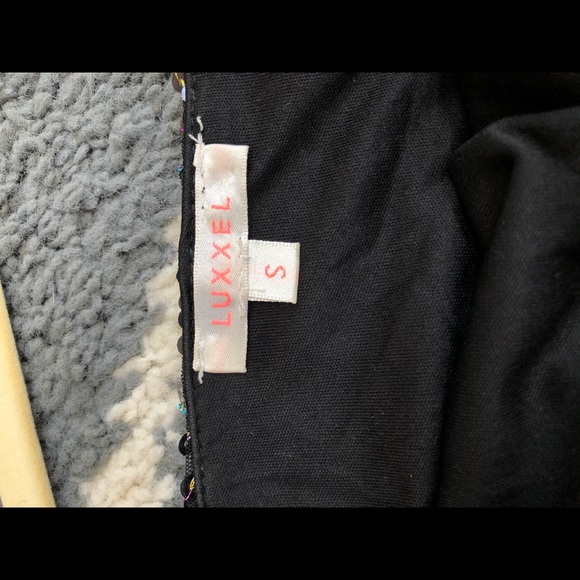 Two Piece Set - Picture 5 of 5